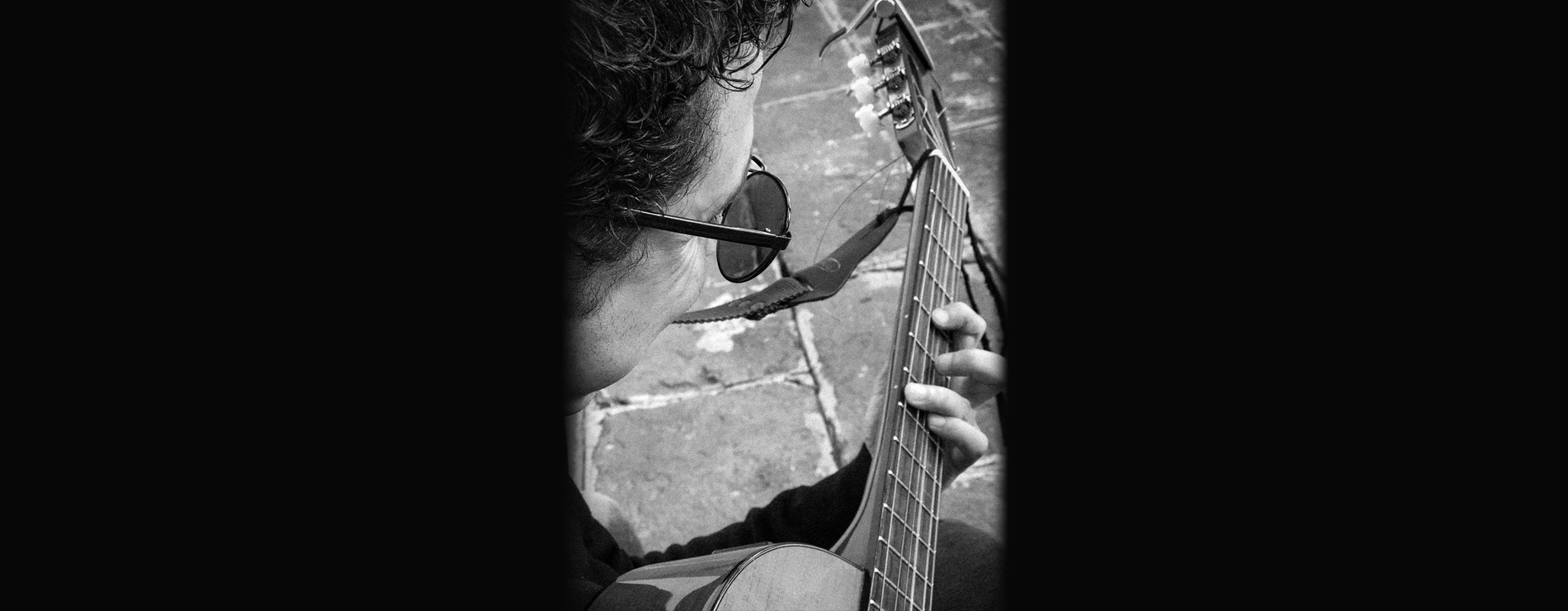 Alejandro Olvera cantautor