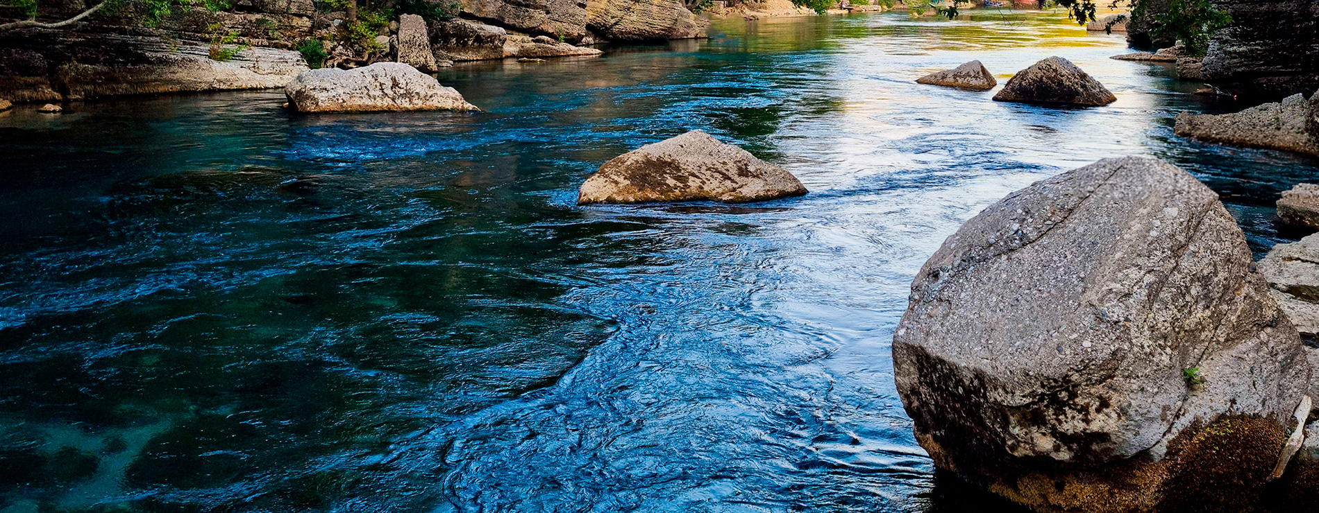 un rio