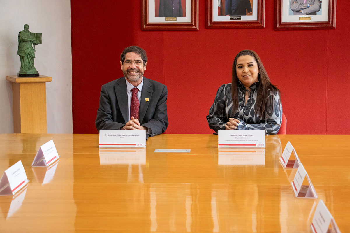 Firma convenio Tribunal Conciliación